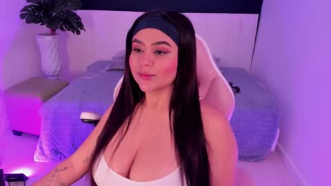 Katia online show from 02-19-26, 06:37