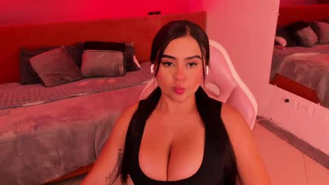 Katia online show from 04-24-26, 07:16