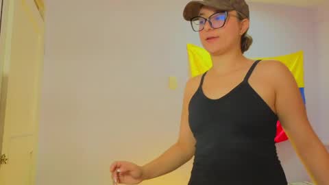 Khaterine online show from 05-25-26, 12:22