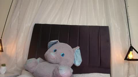 Katia  online show from 04-02-26, 03:26