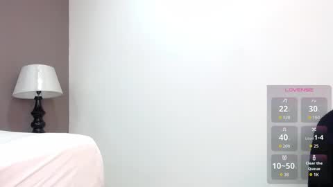 Snapshot of katiafosterr chatting on 11-08-25, 12:16 Katia Foster online show from 11-08-25, 12:16