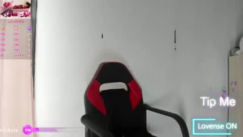 Snapshot of katialips_ chatting on 10-03-25, 04:48 Katia online show from 10-03-25, 04:48