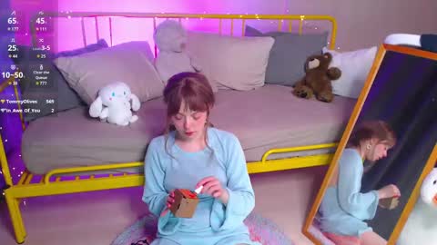 Katie Deville online show from 03-04-25, 04:27