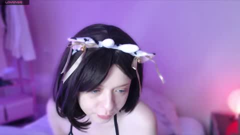 Katie Deville online show from 04-27-26, 12:19