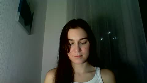 katie_foxi online show from 10-19-25, 04:18