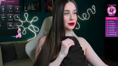 Snapshot of katie_taylorr chatting on 11-13-25, 01:37 Katie online show from 11-13-25, 01:37