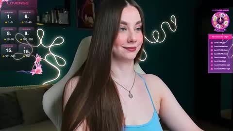 Snapshot of katie_taylorr chatting on 11-17-25, 10:04 Katie online show from 11-17-25, 10:04