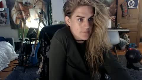 Katie online show from 06-27-26, 05:12