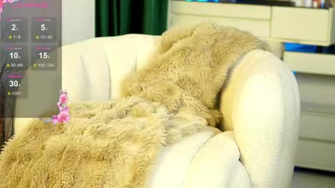 KatieCutieeXoo online show from 05-11-26, 09:37