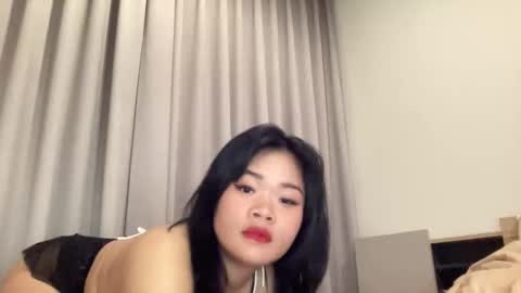 Snapshot of katies18of chatting on 02-17-26, 10:27 Katie online show from 02-17-26, 10:27