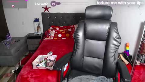 Snapshot of katik_11sexhot chatting on 09-13-25, 06:57 Daniela  online show from 09-13-25, 06:57