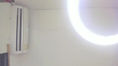 katitaluxury_hot online show from 05-20-26, 01:01
