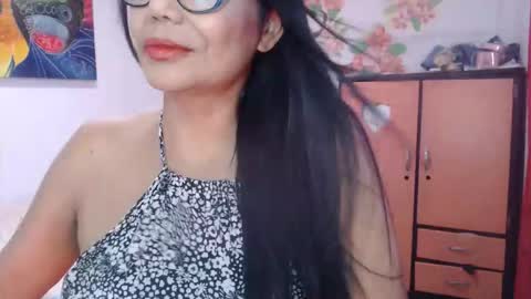 katiusca_horny2 online show from 04-17-26, 10:02