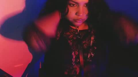 Snapshot of katiuskaxoxo chatting on 05-11-26, 05:32 Katiuska online show from 05-11-26, 05:32