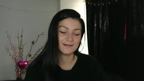 Snapshot of katlopez19 chatting on 03-06-25, 08:16 katalina online show from 03-06-25, 08:16