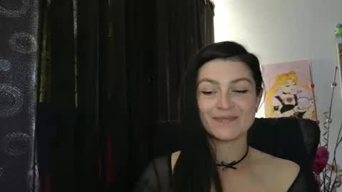 Snapshot of katlopez19 chatting on 09-10-25, 05:46 katalina online show from 09-10-25, 05:46