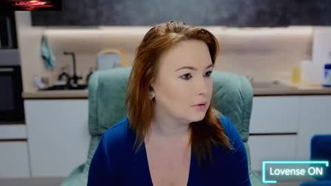 katniss_k online show from 11-26-25, 05:19