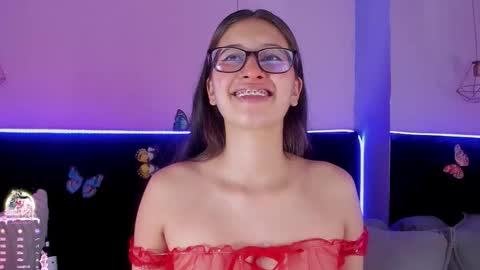 Snapshot of katniss_lovee_ chatting on 12-16-25, 01:16 .... Katniss .... online show from 12-16-25, 01:16