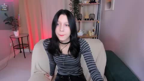 Snapshot of katrin_dark chatting on 09-17-25, 02:19 katrin_dark online show from 09-17-25, 02:19
