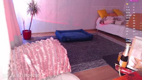 Snapshot of katrin_fox chatting on 12-25-24, 12:26 pvt open online show from 12-25-24, 12:26