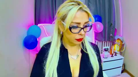 katrinacharm online show from 09-22-25, 06:15