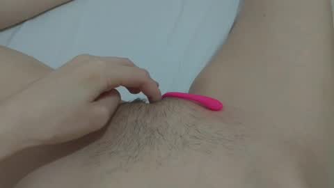 Snapshot of katrinna_arinna chatting on 01-16-25, 05:33 katrina dont forget to give me thumbs up online show from 01-16-25, 05:33