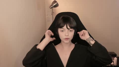 katsuro online show from 12-05-24, 06:22