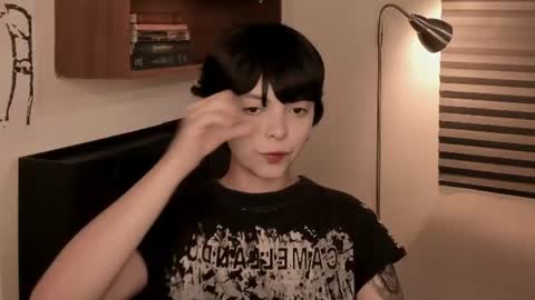 Snapshot of katsurotaro chatting on 06-19-26, 09:18 katsuro online show from 06-19-26, 09:18