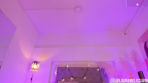 Snapshot of katte_hood_ chatting on 10-30-25, 05:42 katte_hood_ online show from 10-30-25, 05:42