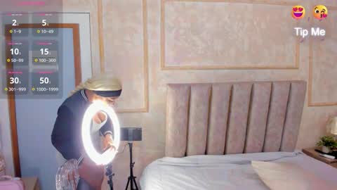 Katerine online show from 03-22-26, 03:43