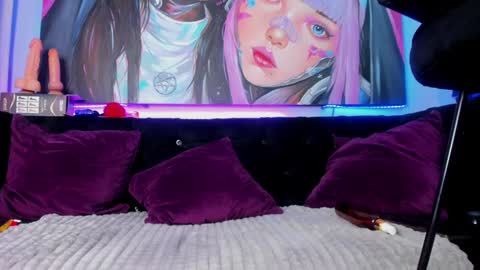 Katiia online show from 02-08-25, 01:11