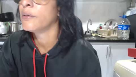 KattleyaGrey online show from 12-14-25, 11:26