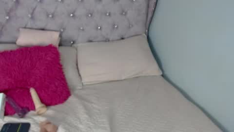 Katherine online show from 06-02-26, 03:03