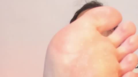 Snapshot of katty_feet_ chatting on 10-08-25, 02:31 Katty online show from 10-08-25, 02:31