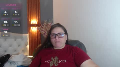 Snapshot of katty_findom_ chatting on 05-13-26, 11:29 katty online show from 05-13-26, 11:29