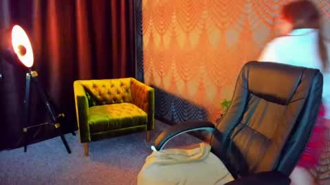 Katty online show from 04-22-26, 06:09