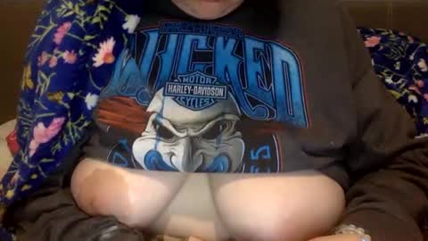 kattyxoxo98753 online show from 11-04-25, 03:33