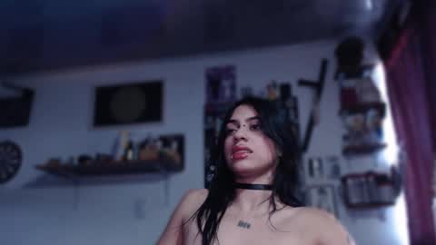 Snapshot of kattze chatting on 01-23-25, 02:28      online show from 01-23-25, 02:28