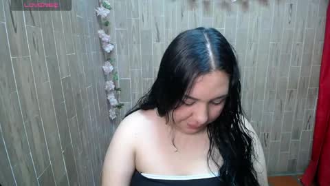 Snapshot of katy2425 chatting on 05-16-26, 02:19 Katy online show from 05-16-26, 02:19