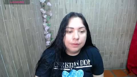 Snapshot of katy2425 chatting on 05-30-26, 01:08 Katy online show from 05-30-26, 01:08