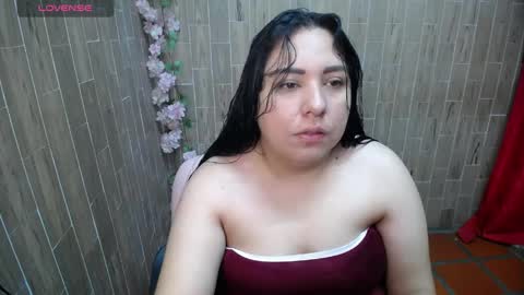 Snapshot of katy2425 chatting on 06-02-26, 03:52 Katy online show from 06-02-26, 03:52