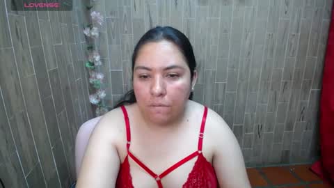 Snapshot of katy2425 chatting on 06-13-26, 01:03 Katy online show from 06-13-26, 01:03