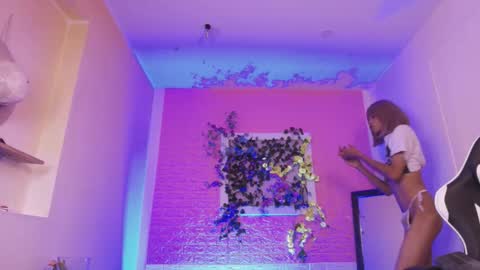 Katy online show from 11-02-25, 03:09