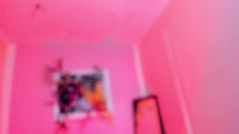Snapshot of katy_bratz chatting on 06-25-26, 02:44 Katy online show from 06-25-26, 02:44