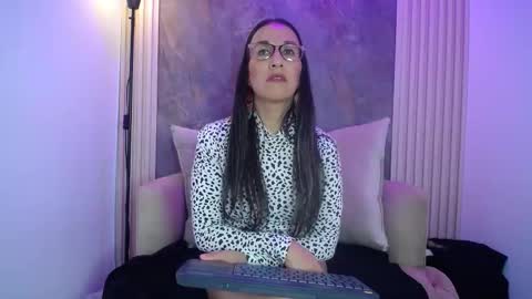 Snapshot of katy_sins chatting on 10-15-25, 12:05 Katy online show from 10-15-25, 12:05