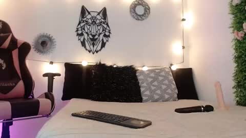 Katy Van online show from 02-07-25, 08:44