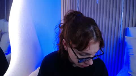 Snapshot of katy_van chatting on 06-24-26, 08:41 Katy Van online show from 06-24-26, 08:41