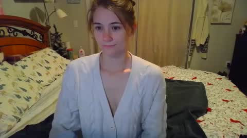 Snapshot of katynowhere chatting on 12-31-24, 01:57 Katy online show from 12-31-24, 01:57