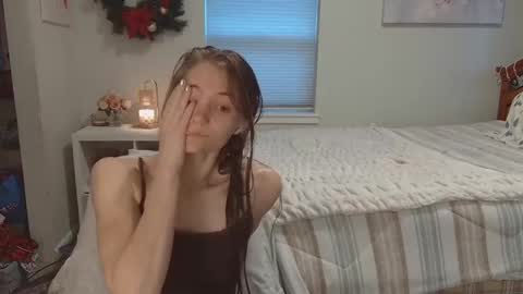 Snapshot of katynowhere chatting on 11-17-25, 04:13 Katy online show from 11-17-25, 04:13