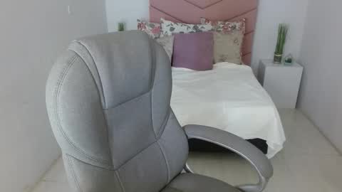 katyrojas online show from 11-04-25, 12:15